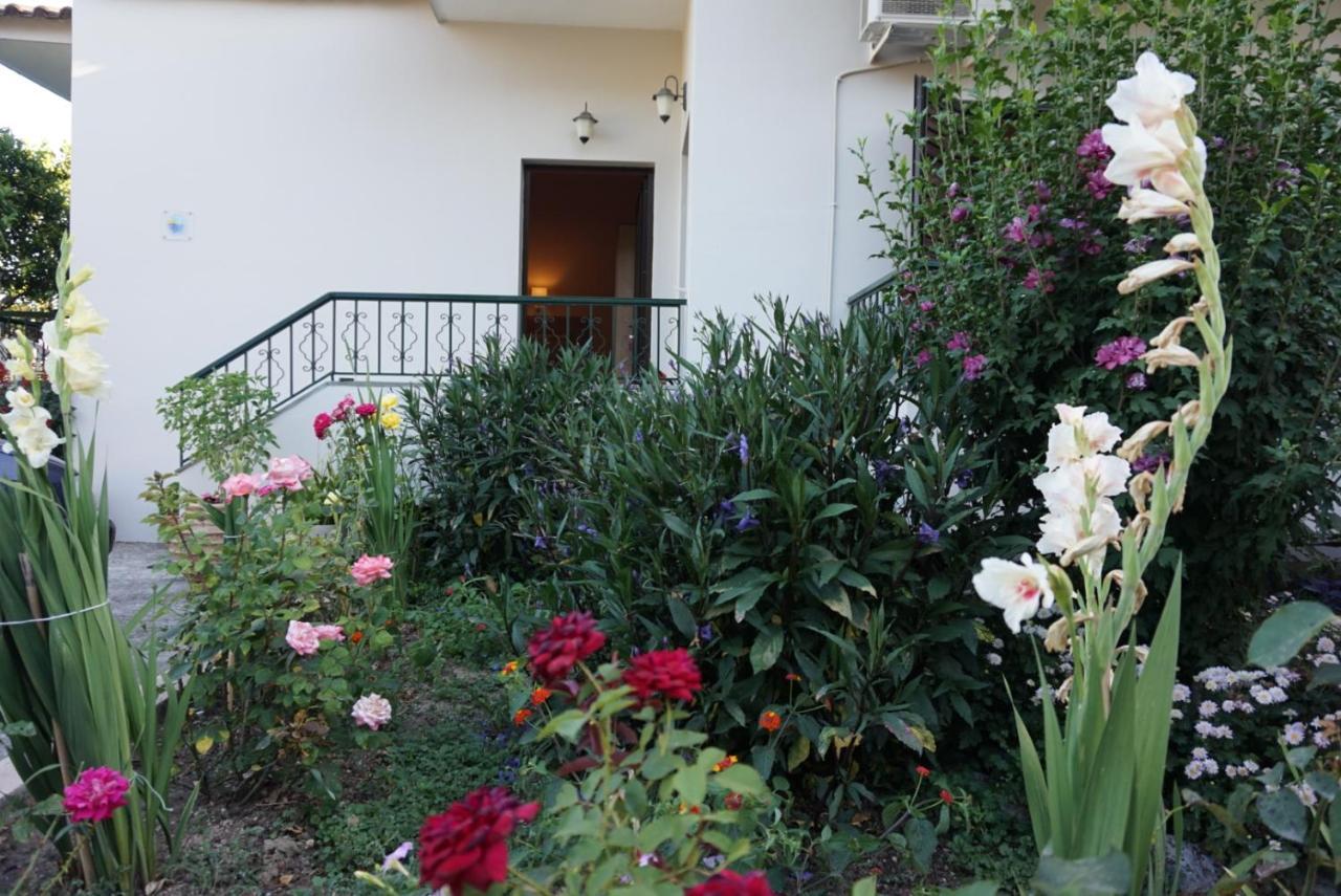 Villa Nikolaou Parga Esterno foto