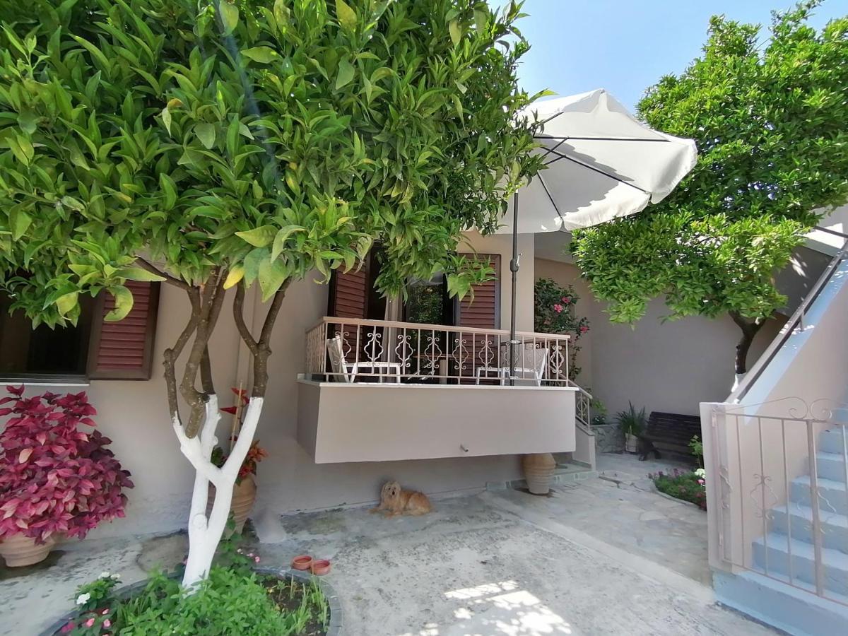 Villa Nikolaou Parga Esterno foto