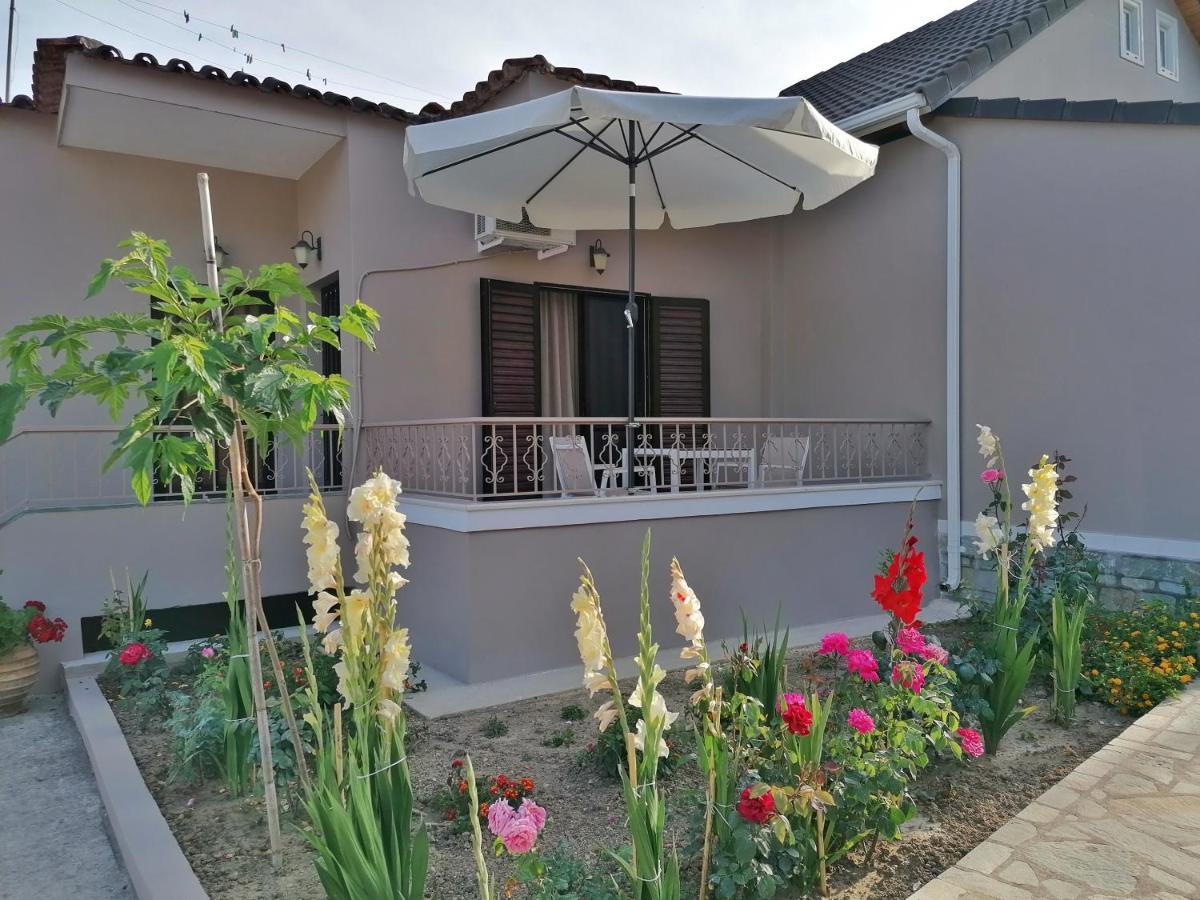 Villa Nikolaou Parga Esterno foto