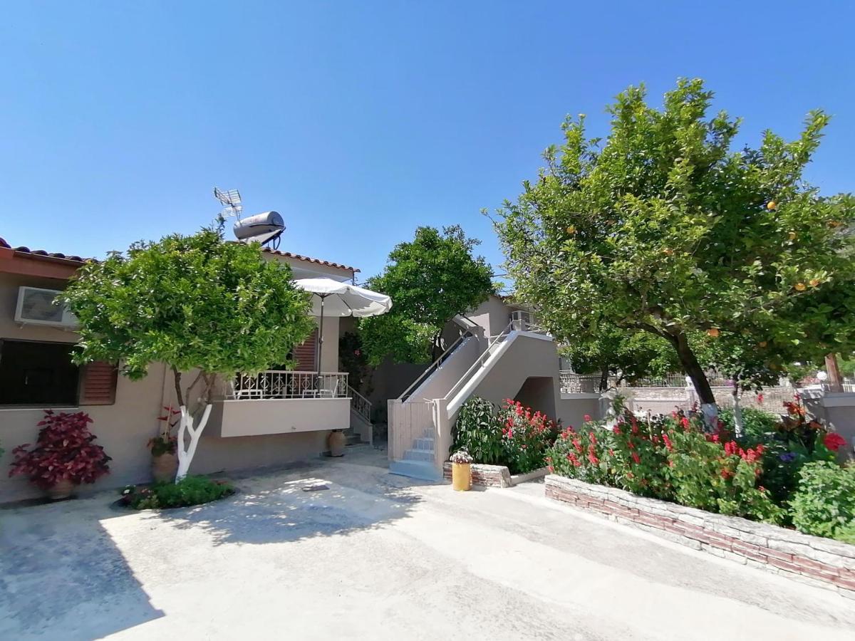 Villa Nikolaou Parga Esterno foto