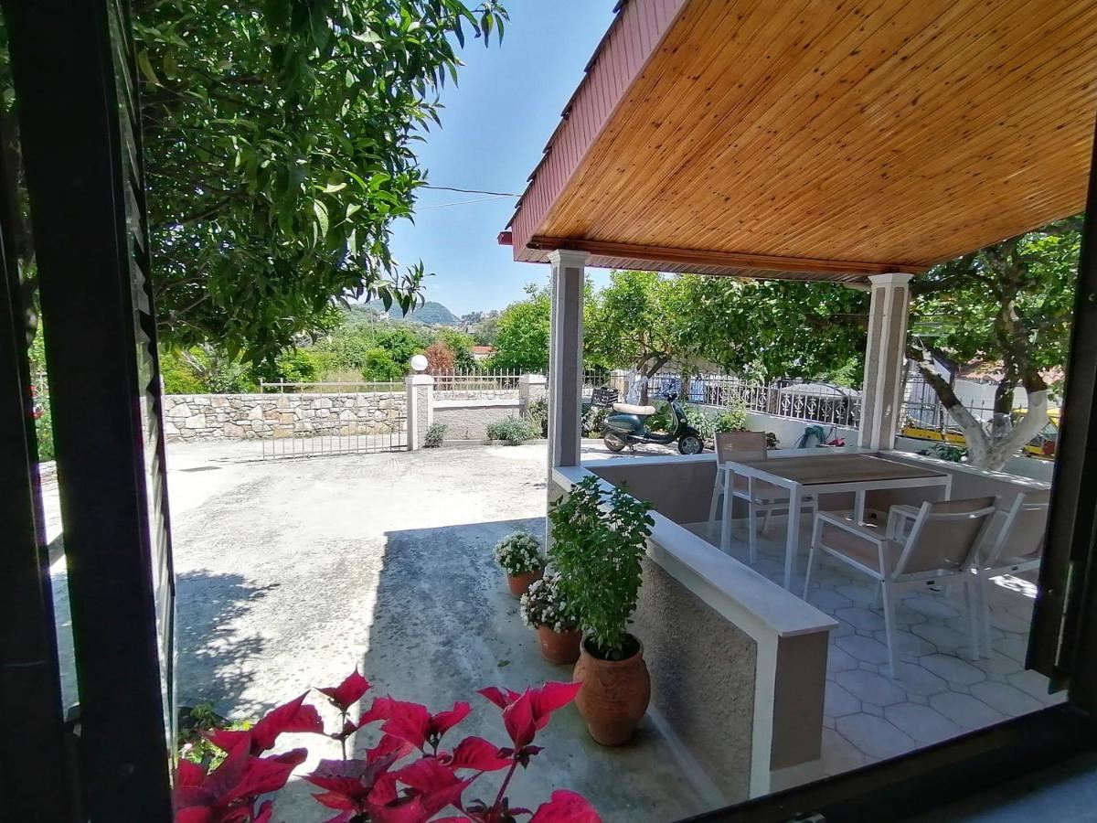 Villa Nikolaou Parga Esterno foto